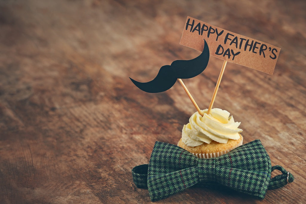  Fathers Day Decorations, Happy Father'S Day Banner and Ceiling  Hanging Swirls, with Tie Hat Moustache Heart Signs, Happy Dad'S Day Family  Celebration Photo Prop Gift : Home & Kitchen