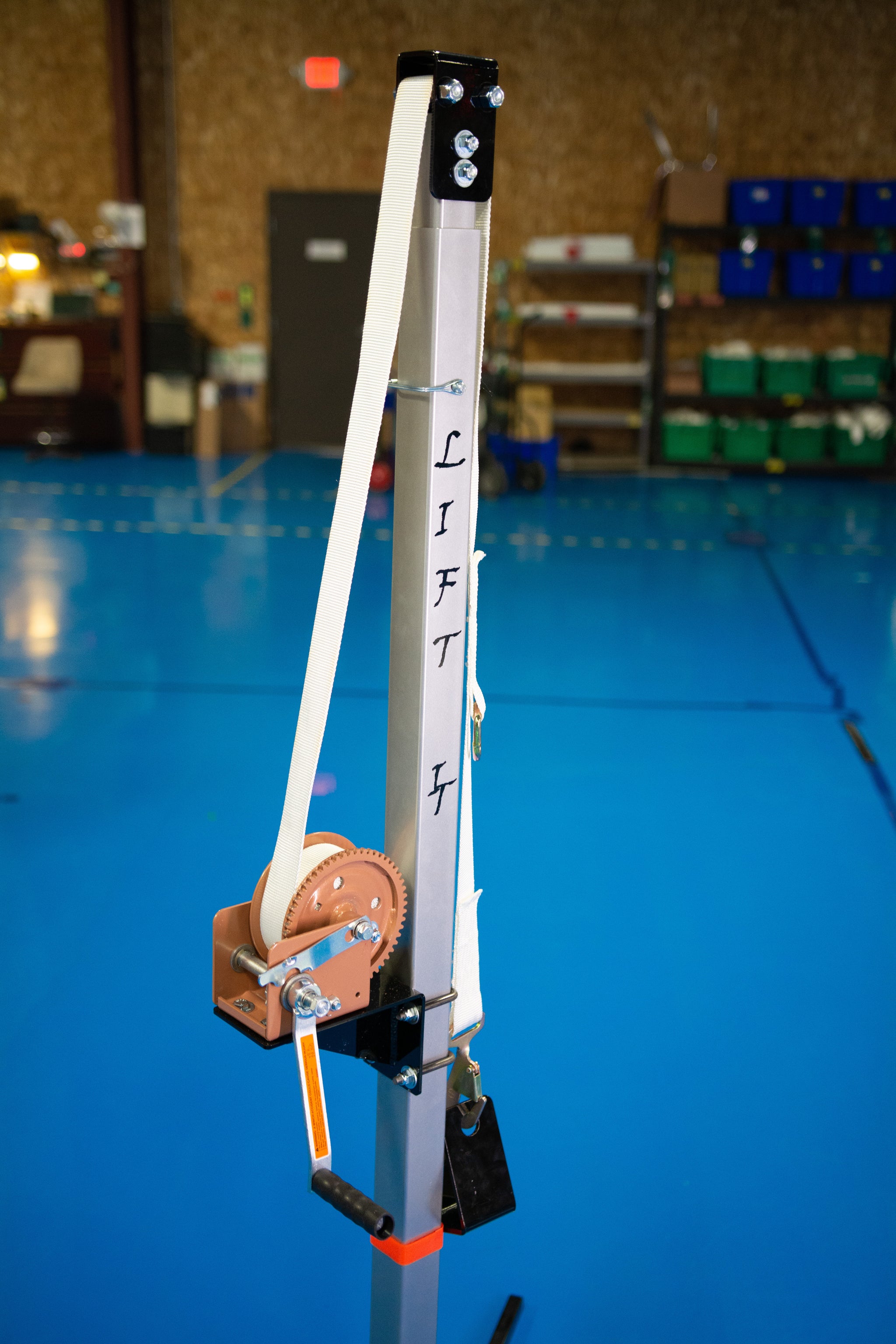 tent lifter Effortlessly Set Up Your Tent with a Time-Saving Tent Jack